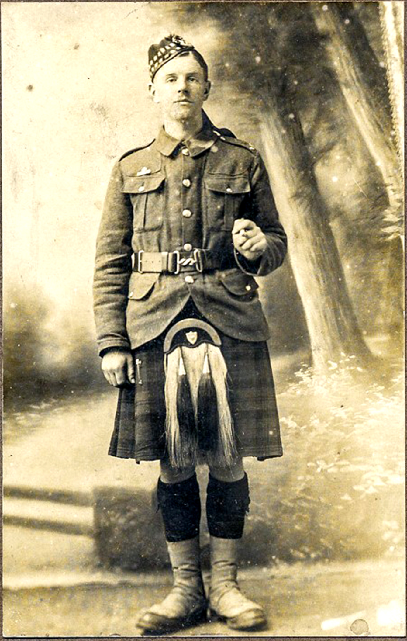 Photo of photos/William McLennan 1893 Banchory Ternan - 1916 France - portrait